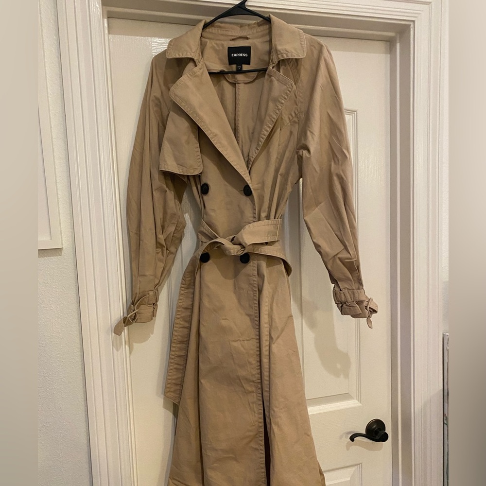 Express trench coat tan size medium with belt